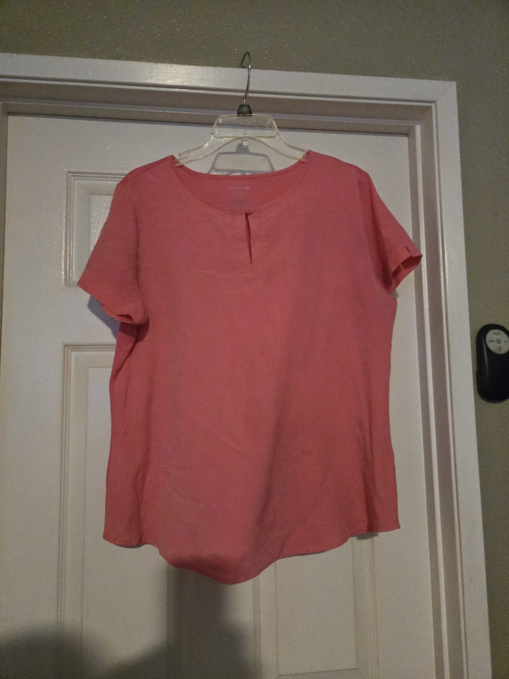 Van Heusen Coral Short-Sleeve Keyhole Blouse